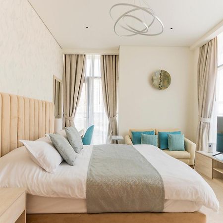 Studio With Private Beach Access At Palm Jumeirah Dubai Buitenkant foto