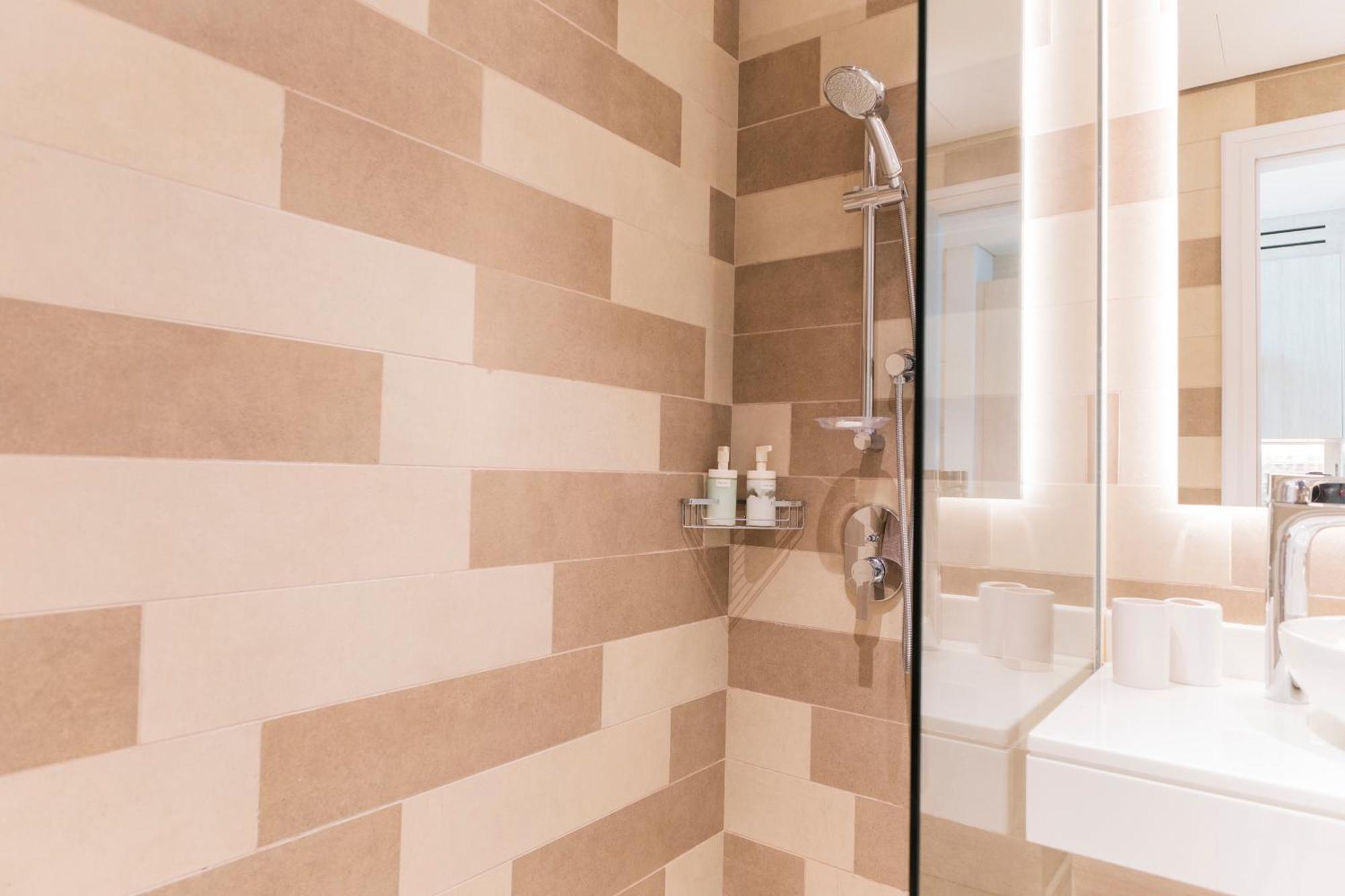 Studio With Private Beach Access At Palm Jumeirah Dubai Buitenkant foto