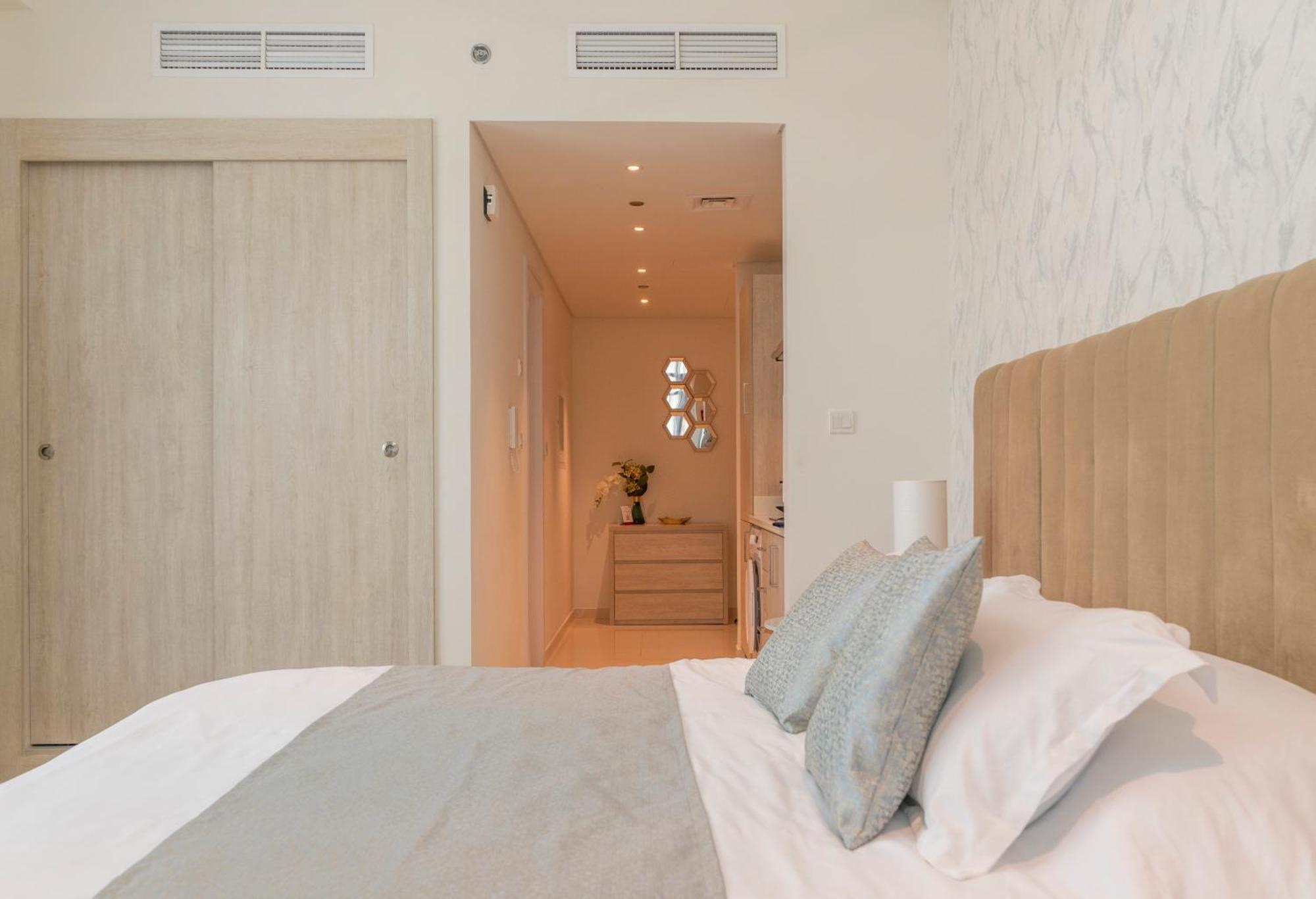Studio With Private Beach Access At Palm Jumeirah Dubai Buitenkant foto