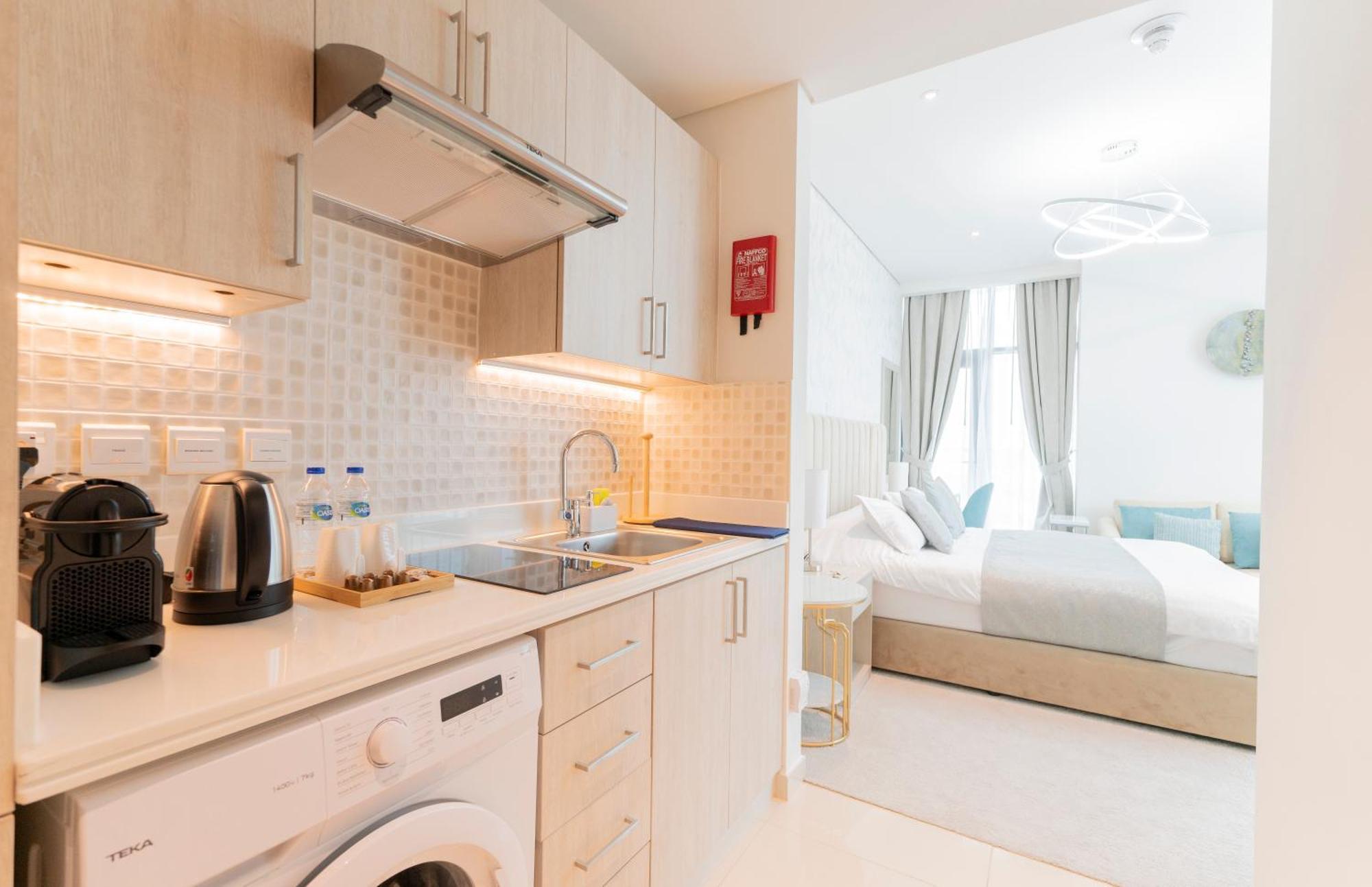 Studio With Private Beach Access At Palm Jumeirah Dubai Buitenkant foto