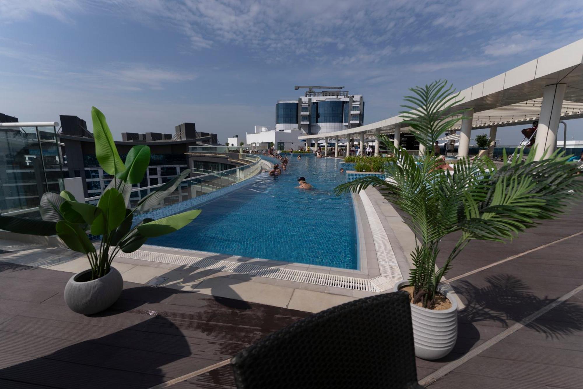 Studio With Private Beach Access At Palm Jumeirah Dubai Buitenkant foto